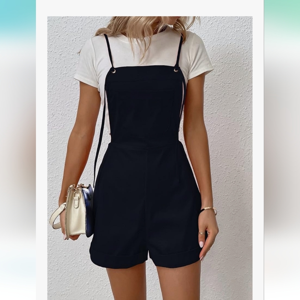 Women's Black Sleeveless Romper